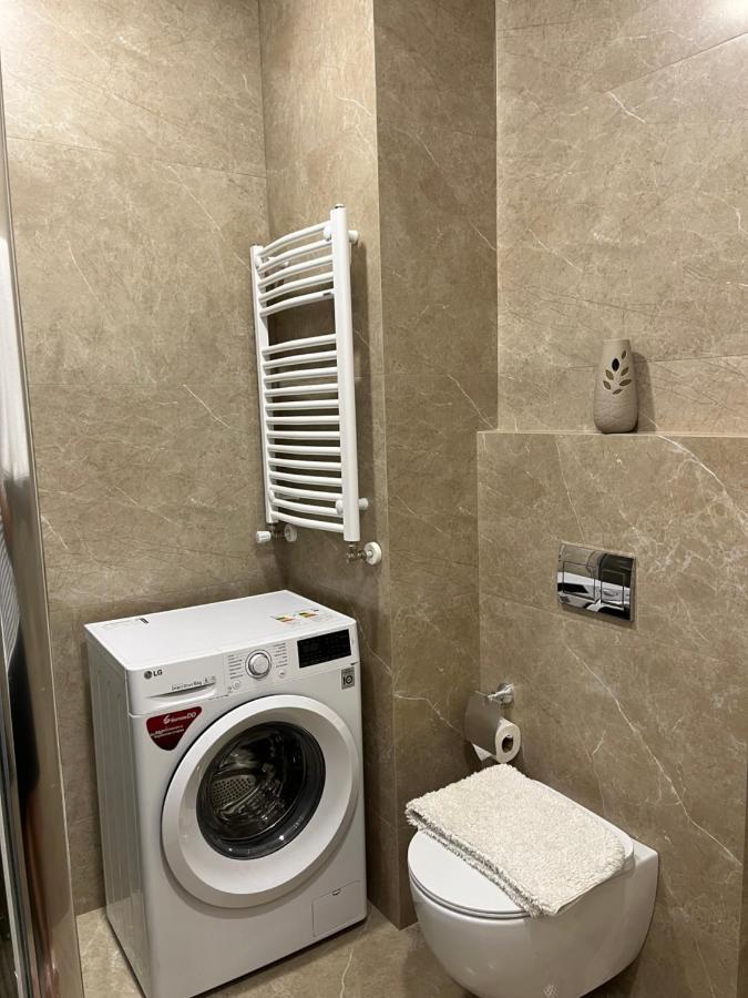 A New Apartment In The King District Кутаиси Екстериор снимка